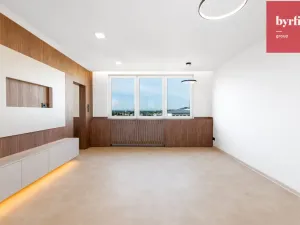 Prodej bytu 3+1, Opava, Antonína Sovy, 68 m2