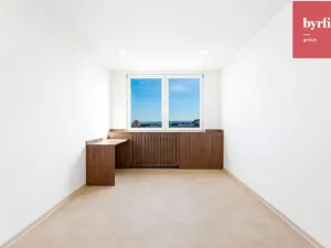 Prodej bytu 3+1, Opava, Antonína Sovy, 68 m2