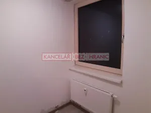 Pronájem bytu 1+kk, Otrokovice, nám. 3. května, 24 m2