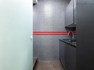 Prodej kanceláře, Praha - Smíchov, Na Zatlance, 116 m2