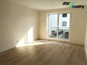 Pronájem bytu 1+kk, Lysá nad Labem, Šípková, 31 m2