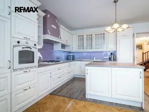Prodej vily, Slaný, Máchova, 352 m2