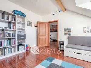 Prodej rodinného domu, Teplice, Souběžná, 171 m2