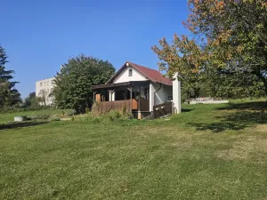 Pronájem chaty, Tehov, Všestarská, 30 m2