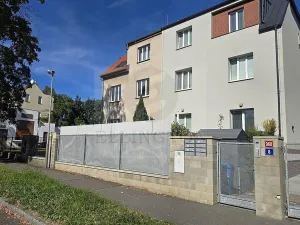 Prodej kanceláře, Praha - Kobylisy, Javorová, 49 m2