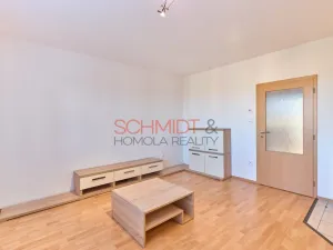 Prodej bytu 3+kk, Hustopeče, U Větrolamu, 73 m2
