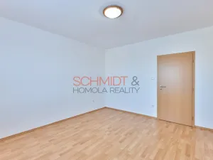 Prodej bytu 3+kk, Hustopeče, U Větrolamu, 73 m2