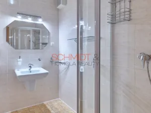 Prodej bytu 3+kk, Hustopeče, U Větrolamu, 73 m2
