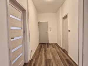 Pronájem bytu 2+1, Lochovice, 64 m2