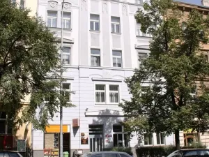 Pronájem bytu 2+1, Praha - Vršovice, 28. pluku, 64 m2
