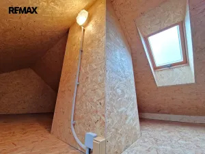 Prodej bytu 2+1, Lochovice, 96 m2