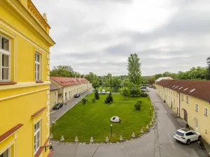 Pronájem kanceláře, Praha - Záběhlice, Za potokem, 168 m2