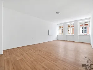 Pronájem kanceláře, Trutnov, Jihoslovanská, 157 m2