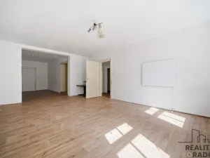 Pronájem kanceláře, Trutnov, Jihoslovanská, 157 m2