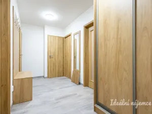 Pronájem bytu 3+kk, Praha - Nusle, Pujmanové, 69 m2