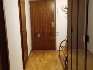Pronájem bytu 2+kk, Praha, Jeseniova, 58 m2