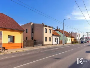 Pronájem obchodního prostoru, Pardubice, Chrudimská, 131 m2