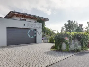 Pronájem vily, Nučice, Krahulovská, 240 m2