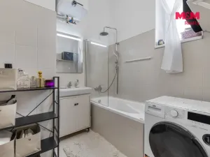 Prodej bytu 2+1, Králův Dvůr - Počaply, Plzeňská, 67 m2