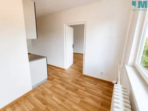 Pronájem bytu 3+1, Třebíč, Obránců míru, 75 m2