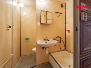 Prodej bytu 1+kk, Cheb, Přátelství, 22 m2