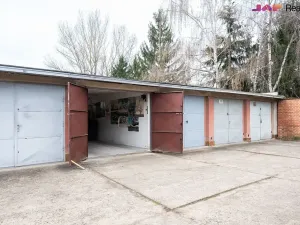 Pronájem garáže, Brno, Třískalova, 19 m2