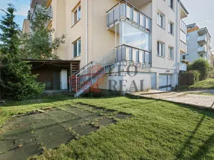 Prodej bytu 2+kk, Praha - Uhříněves, U uhříněveské obory, 44 m2