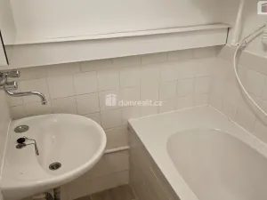 Pronájem bytu 2+1, Praha - Vysočany, U vysočanského pivovaru, 49 m2