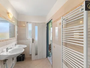 Prodej rodinného domu, Vinařice, 145 m2