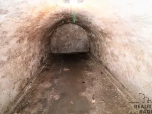 Pronájem vinného sklepa, Hlohovec, Šulaperk, 37 m2