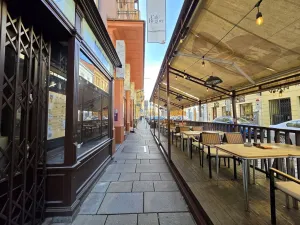 Pronájem obchodního prostoru, Plzeň, Bezručova, 35 m2