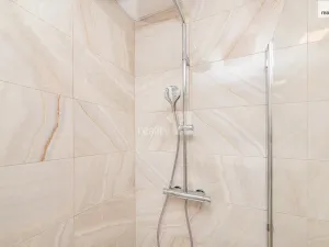 Pronájem bytu 1+kk, Praha - Vršovice, Smolenská, 48 m2