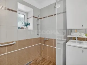 Prodej rodinného domu, Benešovice, 231 m2