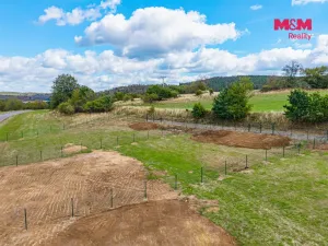 Pronájem zahrady, Milešov, 770 m2