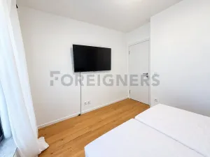 Pronájem bytu 2+kk, Brno, Bratislavská, 42 m2