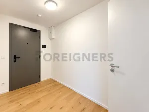 Pronájem bytu 2+kk, Brno, Bratislavská, 42 m2