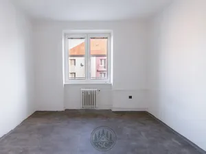 Prodej bytu 2+1, Sokolov, Heyrovského, 52 m2