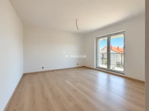 Prodej bytu 3+kk, Nučice, U zastávky, 99 m2