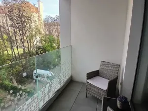Pronájem bytu 1+kk, Praha - Košíře, Hlaváčkova, 25 m2