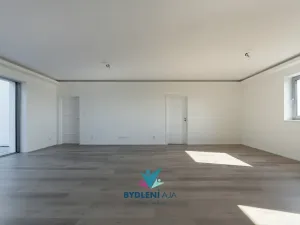 Prodej rodinného domu, Dubí, V Aleji, 206 m2