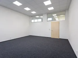 Pronájem kanceláře, Brno - Horní Heršpice, Traťová, 38 m2