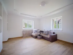Prodej rodinného domu, Stará Paka - Ústí, 115 m2