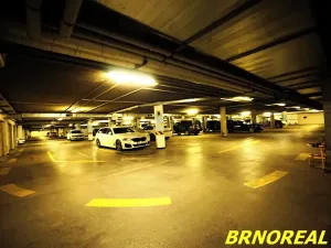Pronájem garážového stání, Brno, Příkop, 12 m2