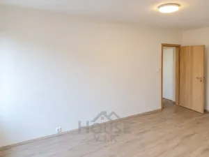 Prodej bytu 2+1, Praha - Letňany, Tupolevova, 52 m2