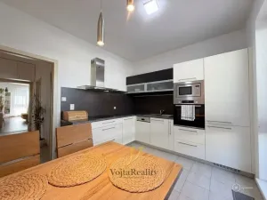 Pronájem bytu 3+1, Olomouc, Mošnerova, 82 m2