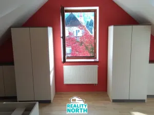 Prodej podílu 1/2 rodinného domu, Hejnice, Klášterní, 690 m2