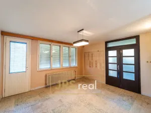 Prodej činžovního domu, Týnec, 312 m2