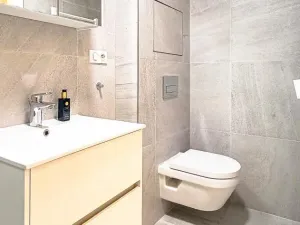 Pronájem bytu 2+kk, Praha - Vinohrady, Rybalkova, 39 m2