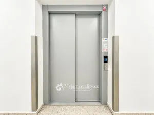 Pronájem bytu 1+1, Znojmo, Tovární, 49 m2
