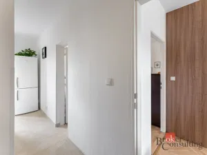 Prodej bytu 2+1, Praha - Vokovice, Africká, 48 m2